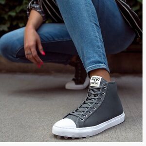 Nothing New High Top Gray and White Sneakers, Size 8